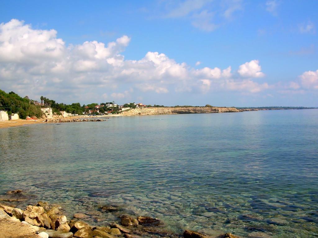 B&B Casale Siciliano Di Miryam Tiralongo Авола Екстериор снимка