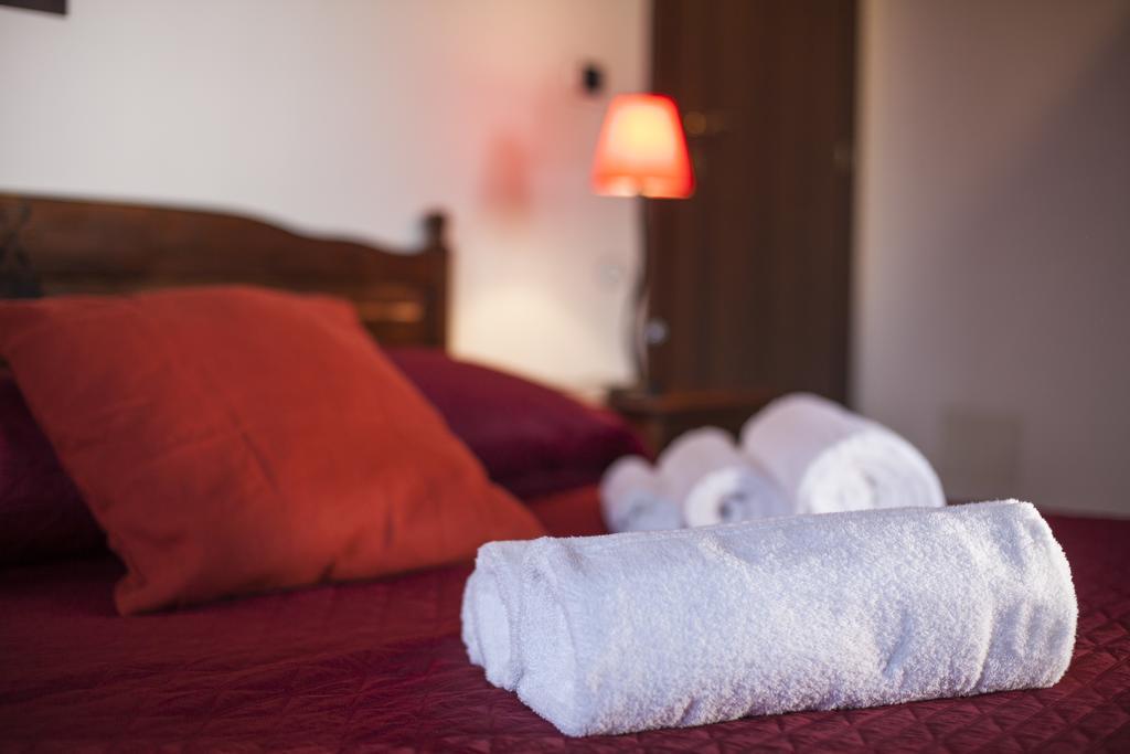 B&B Casale Siciliano Di Miryam Tiralongo Авола Екстериор снимка