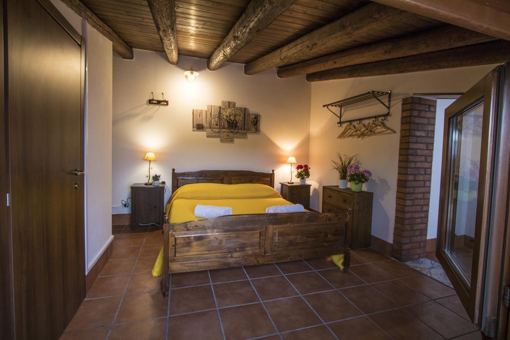 B&B Casale Siciliano Di Miryam Tiralongo Авола Екстериор снимка